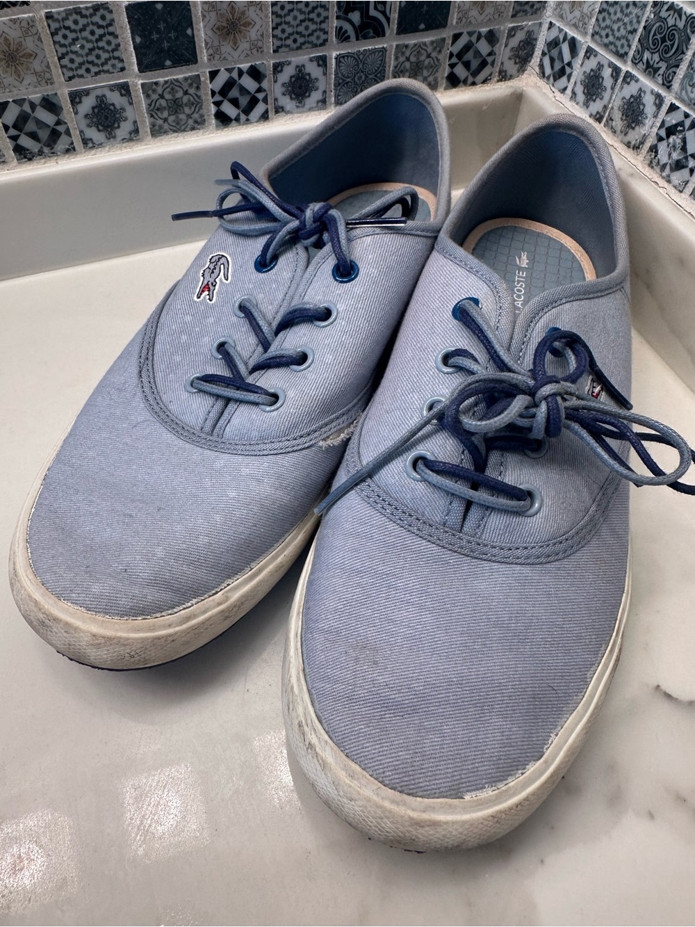 Lacoste alligator sneakers 8 tennis shoes powder blue